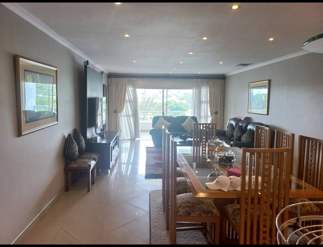 3 BEDROOM APARTMENT BLOCK FOR SALE IN UMGENI PARK